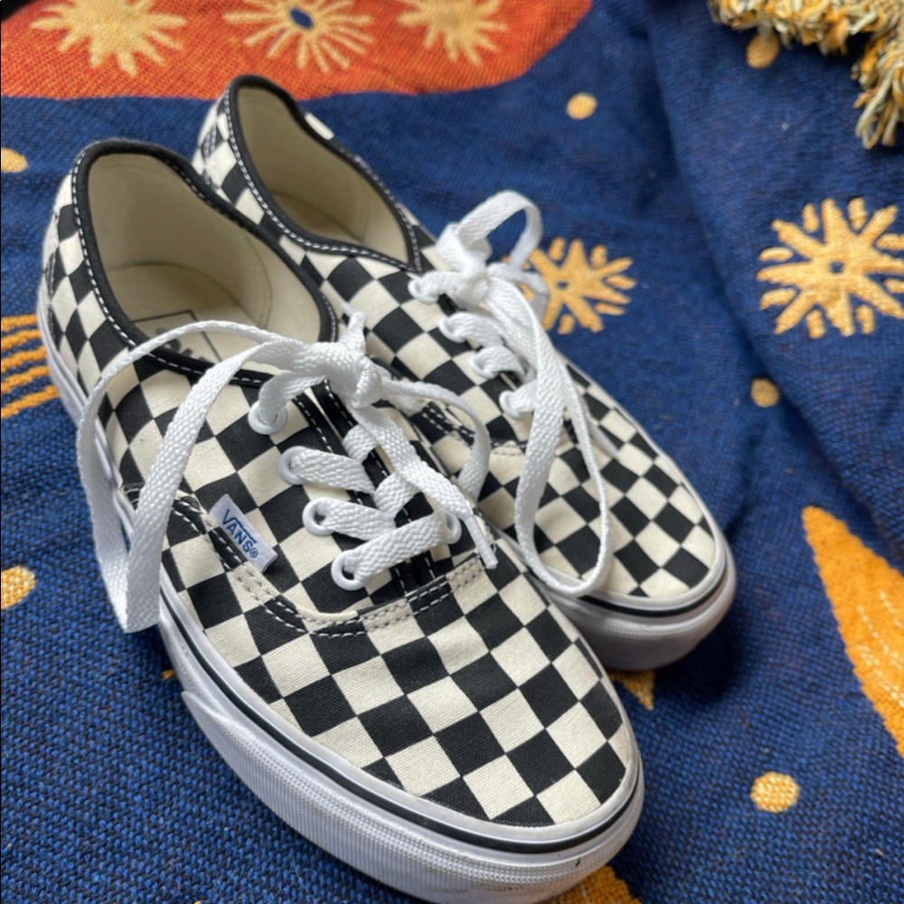 Checkered Era Vans